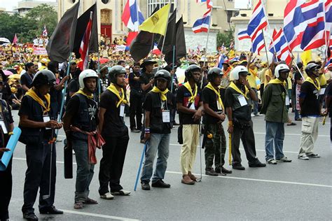  A Rebelião de Phibun: O Fim Abrupto da Era Constitucional e o Nascimento do Nacionalismo Tailandês